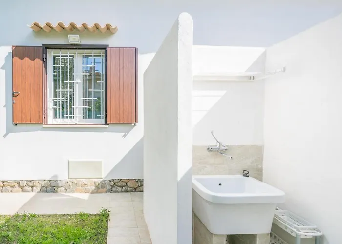 Acquario Elegance - 200 Mt Dalla *