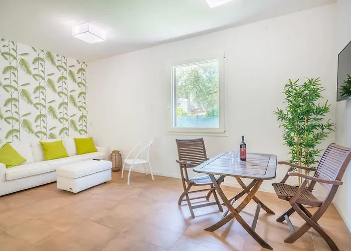Acquario Elegance - 200 Mt Dalla Villa *